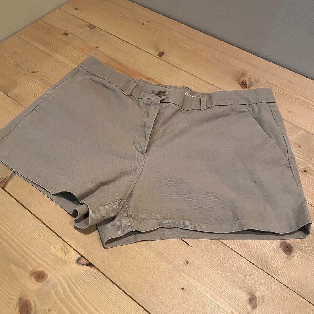 Gap Summer Short Khakis